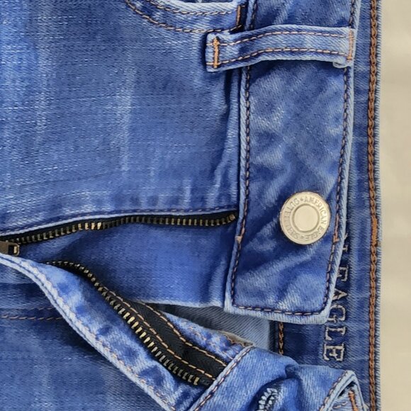 Shorts 6 - Picture 2 of 5